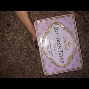 Too Faced Boudoir Eyes eyeshadow palette
